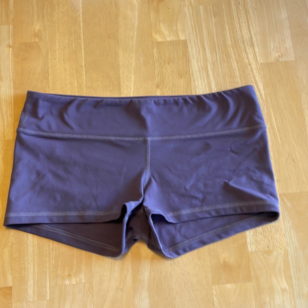 Fleo Black Plum Shorts